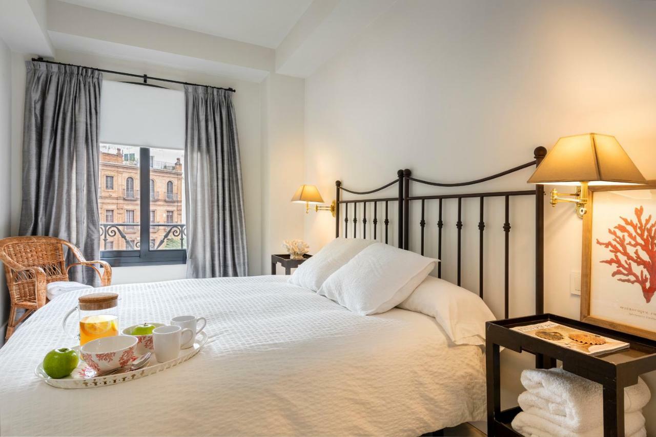 Apartamento La Catedral Sevilla Eksteriør billede